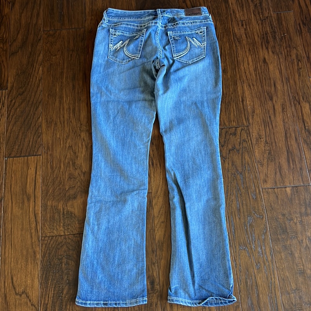 Women’s jeans - Picture 2 of 3